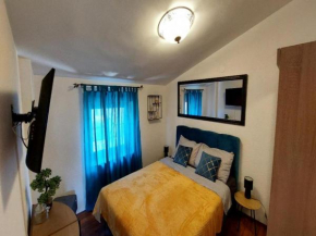 4 Colors Rooms, Cres